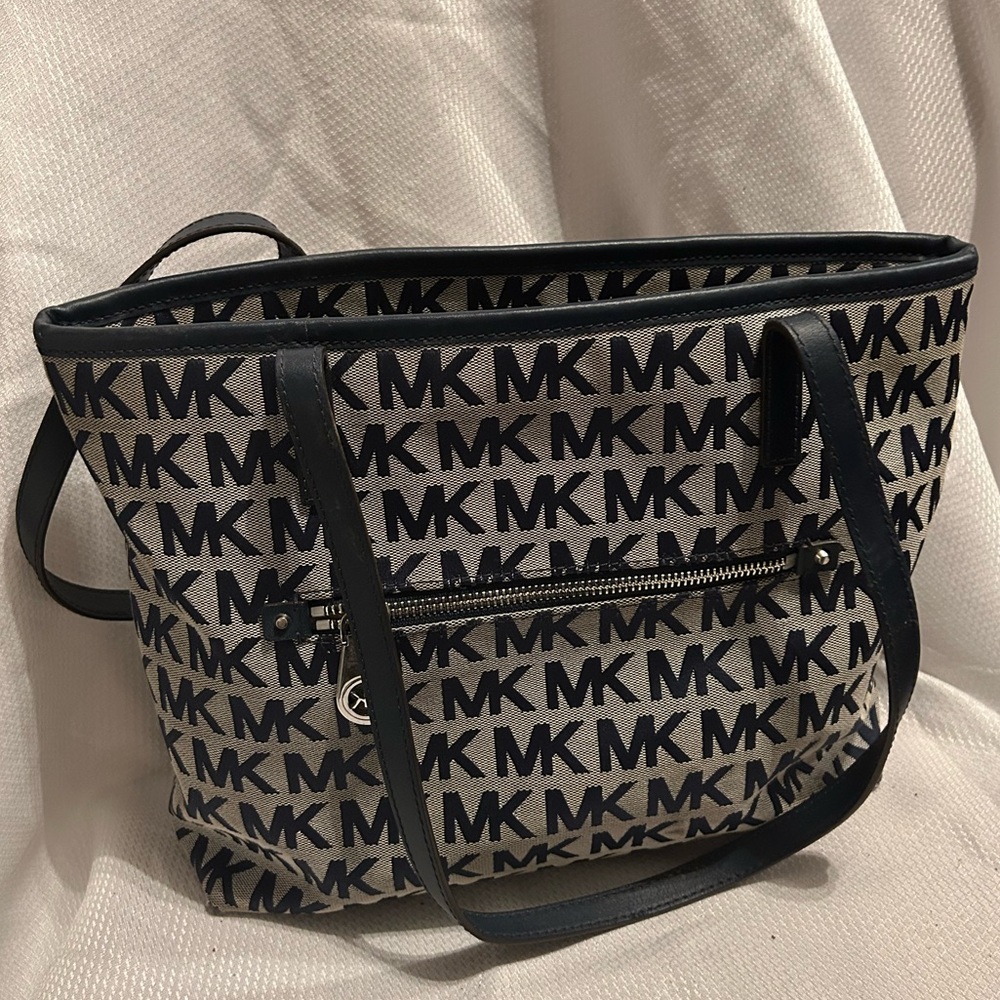 Michael Kors Navy and Beige/ Gray Monogram Shoulder Bag